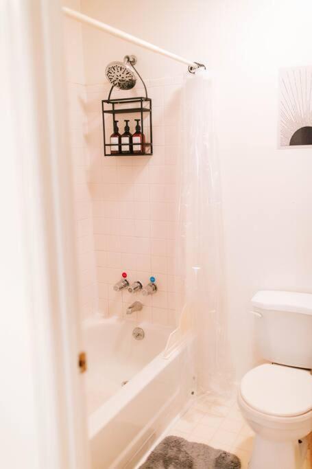 Cozy 3-Bed Athens Getaway, Right Near Uga! Apartment Exterior foto