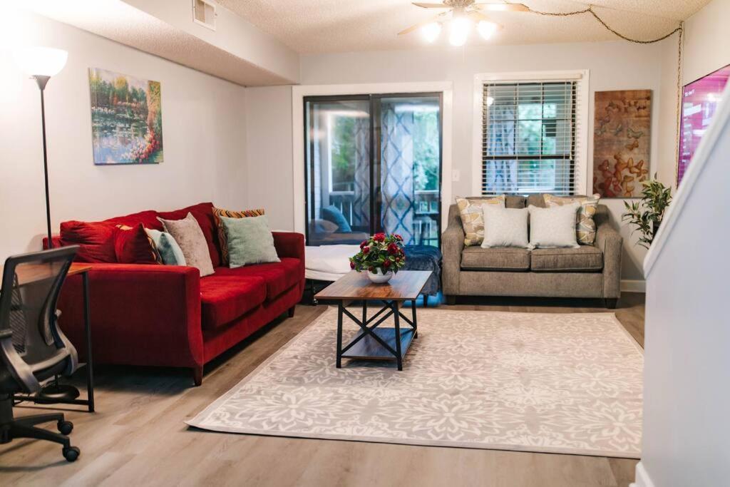 Cozy 3-Bed Athens Getaway, Right Near Uga! Apartment Exterior foto